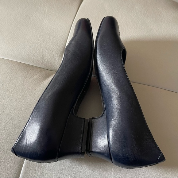 Trotters Women's Doris Pump navy size 6 - Picture 5 of 11